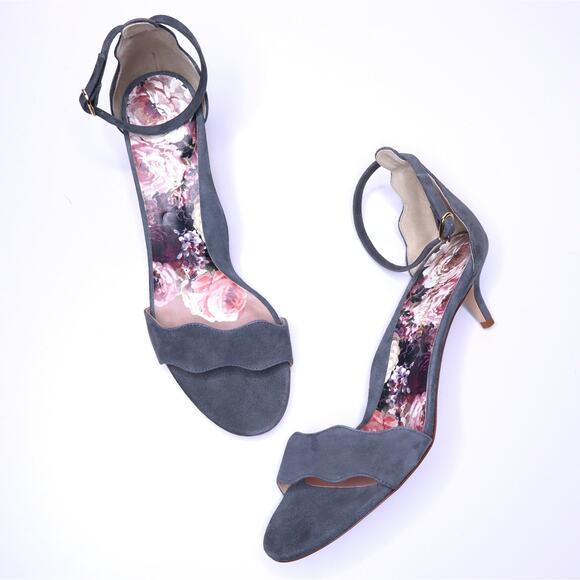 MARION PARKE Suede Scalloped Kitten Heel Sandal Gray Open Toe Women's 39/US 9 - Picture 1 of 8